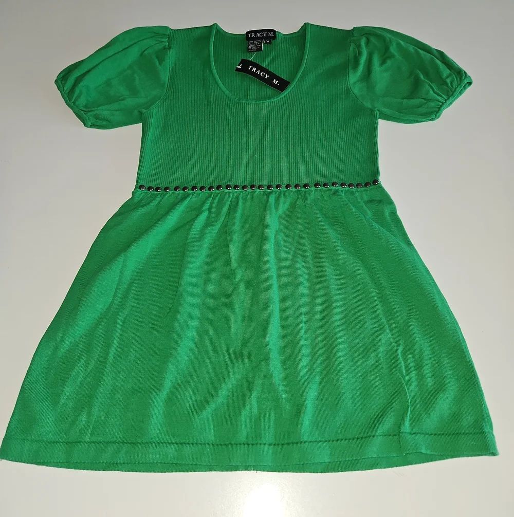 Tracy M Bright Green Puff Sleeve Knit Top